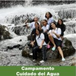 Un grupo de chicas participando en un Campamento Cuidado del Agua
