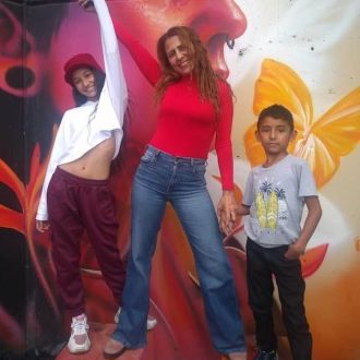 Graffiti tour Comuna 13 Medellin